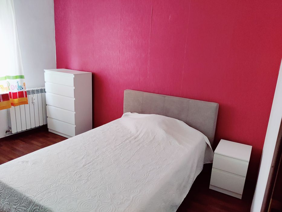 Închiriez apt. 3 camere zona Crangasi
