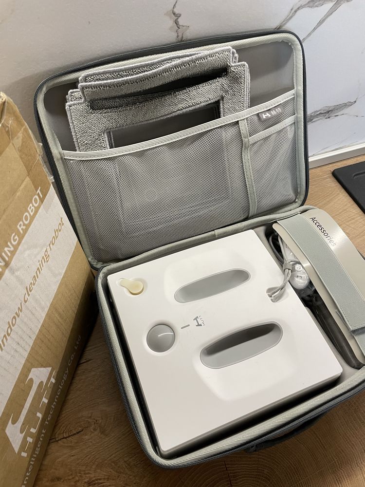 Робот за прозорци Xiaomi hutt w66