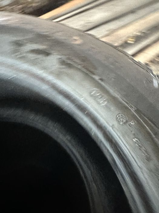 Гуми 235/60/18 зимни