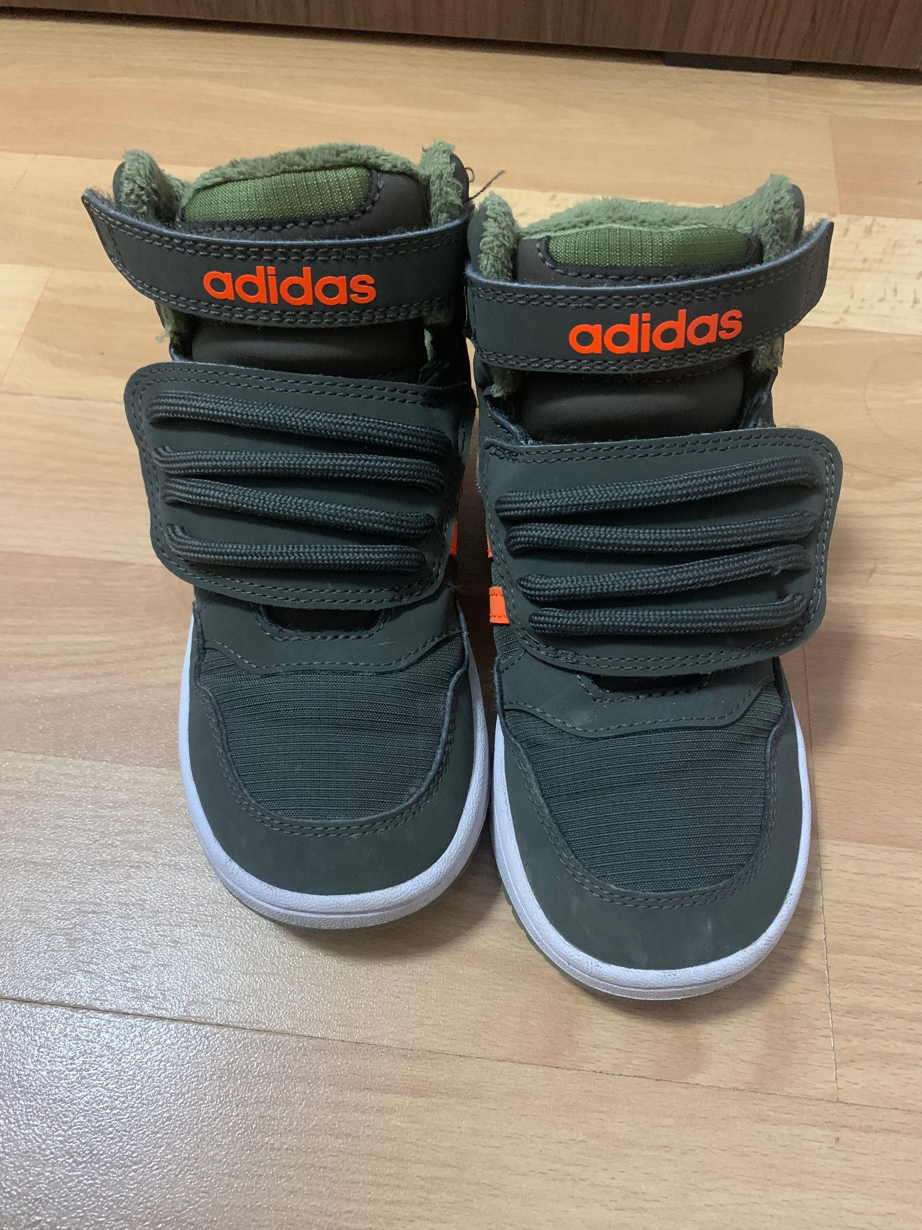 Маратонки Adidas hoops 2