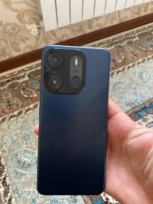 Telefon spark techno android