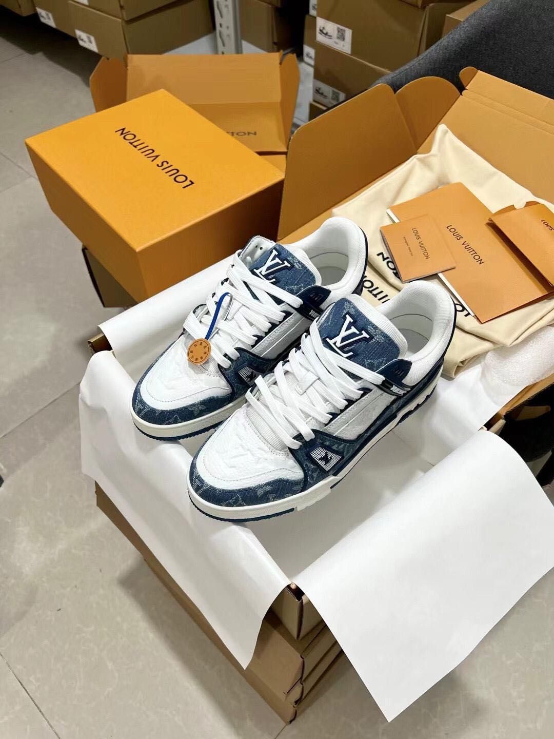 Louis Vuitton Shoes Sneakers Обувки Маратонки