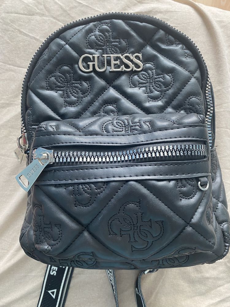 Оригинална раница Guess