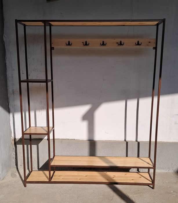 Прихожка с полкой