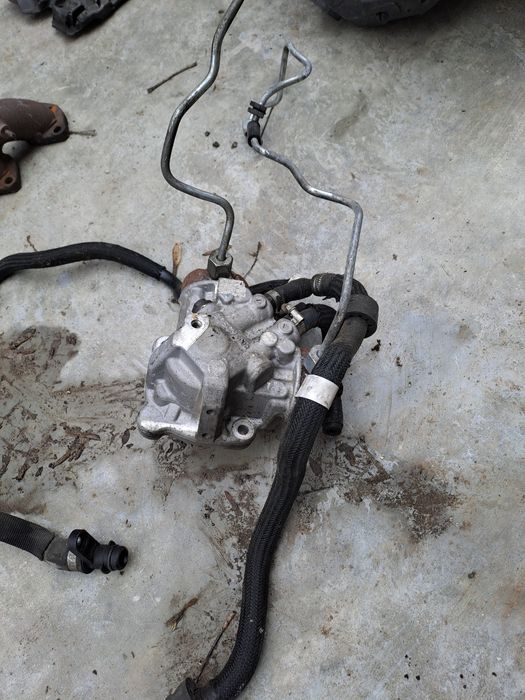 Горивно нагнетателна помпа ГНП за бмв bmw e90 n57 245кс