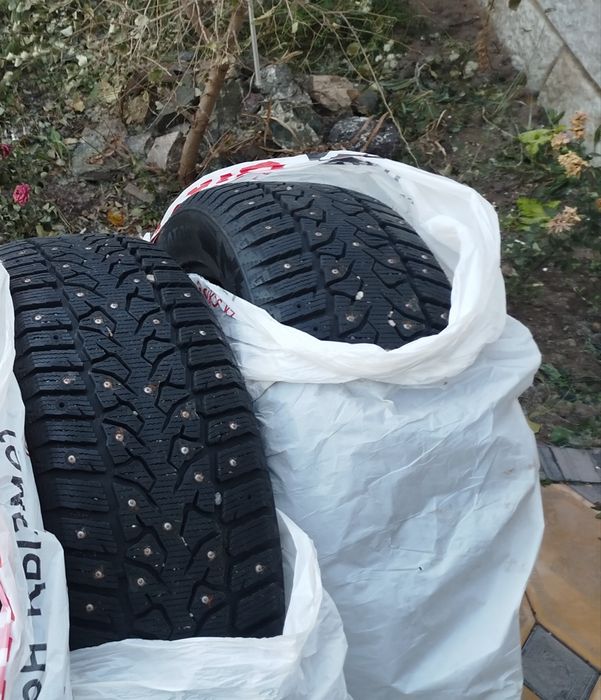 Продам зимние шины