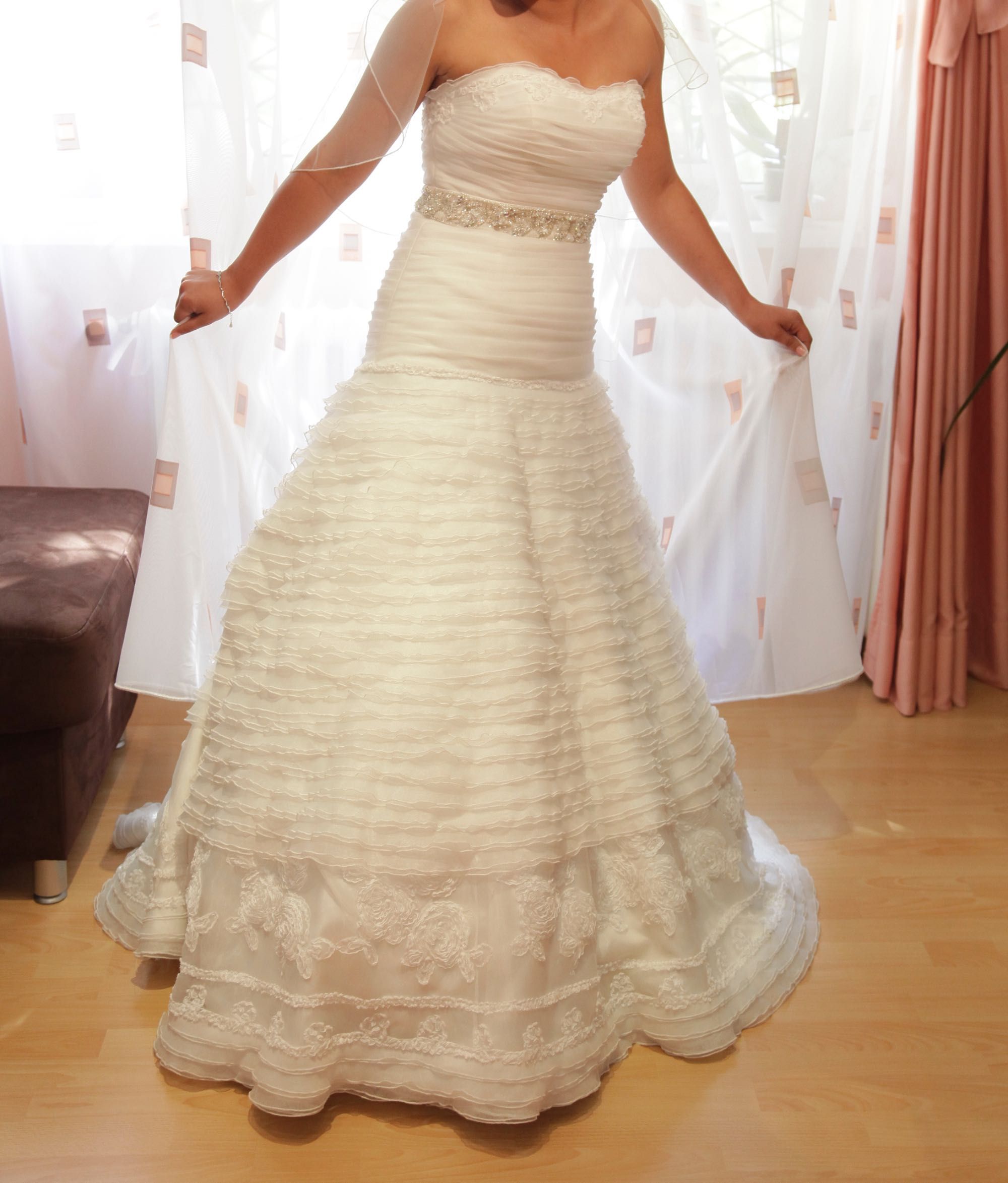 Vand rochie de mireasa Mon Cheri Bride