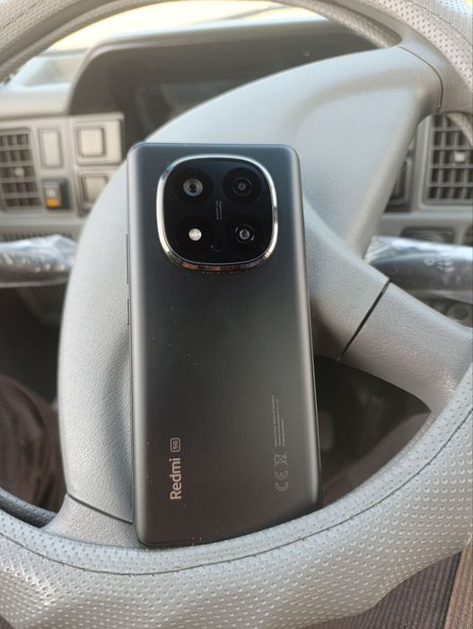 Redmi Not 14 Pro+ 5G   12/512 srochniy sotiladi kelishamiz