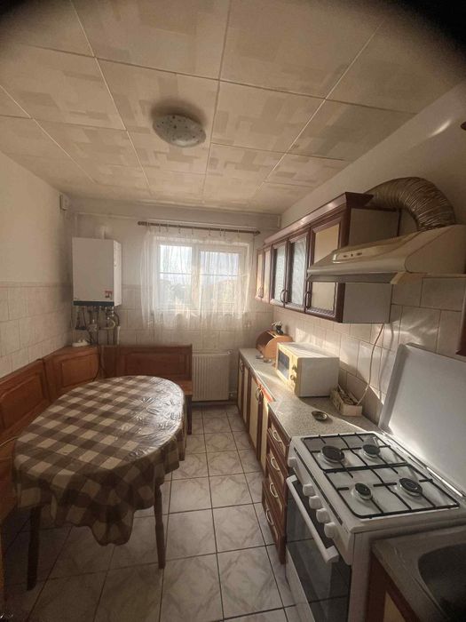 Inchiriez apartament 2 camere, etj 4, zona Dunarea, Crihala