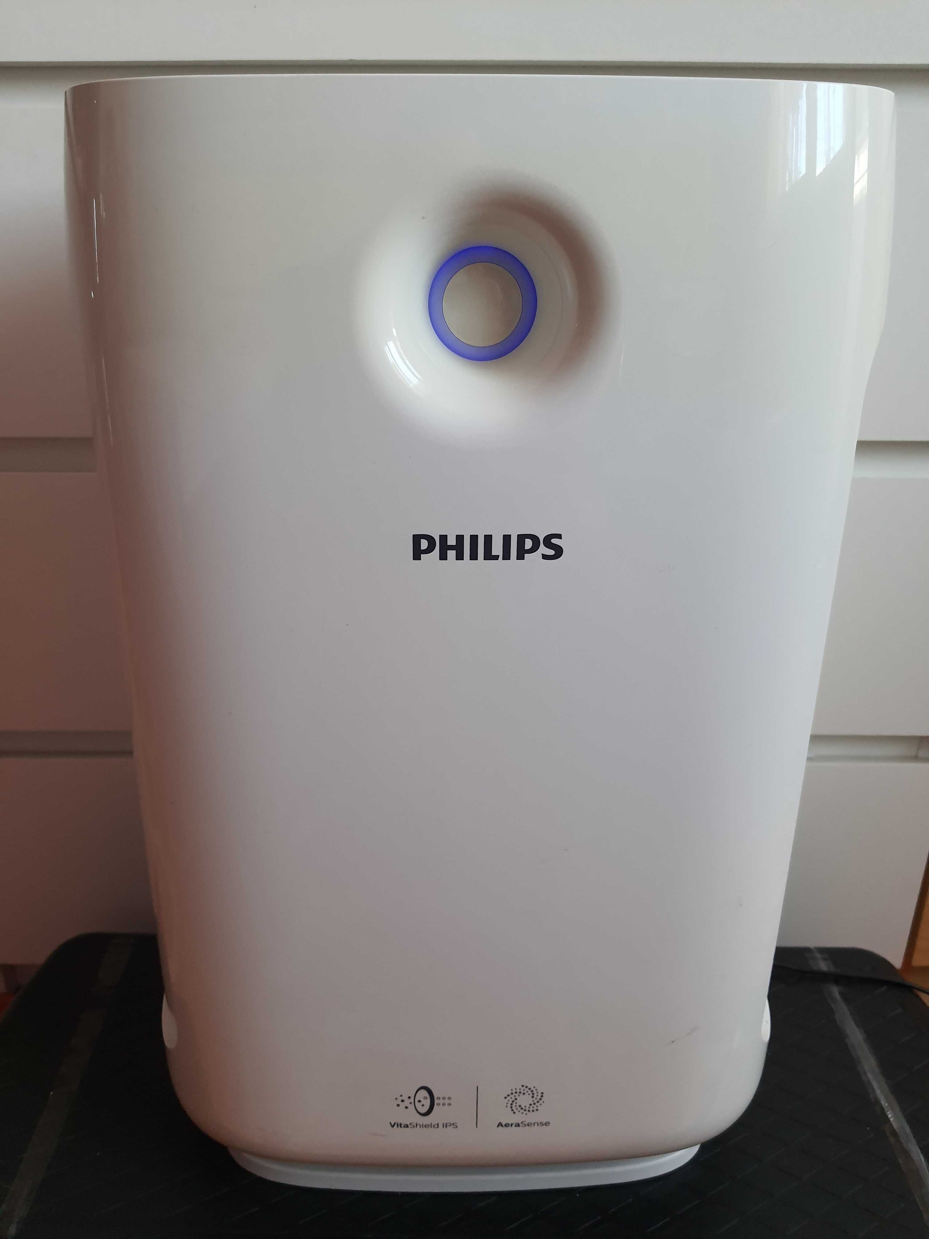 Продавам малко употребяван пречиствател на въздух PHILIPS AC2887/10
