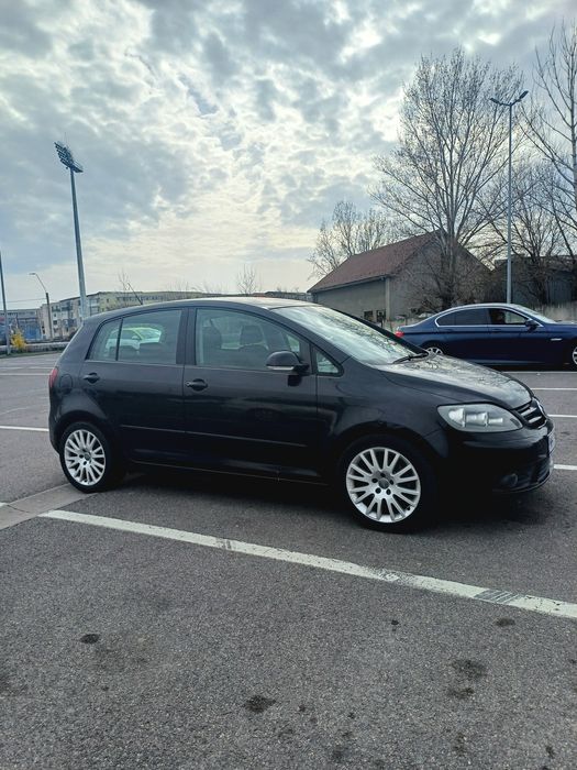Volkswagen golf 5 plus
