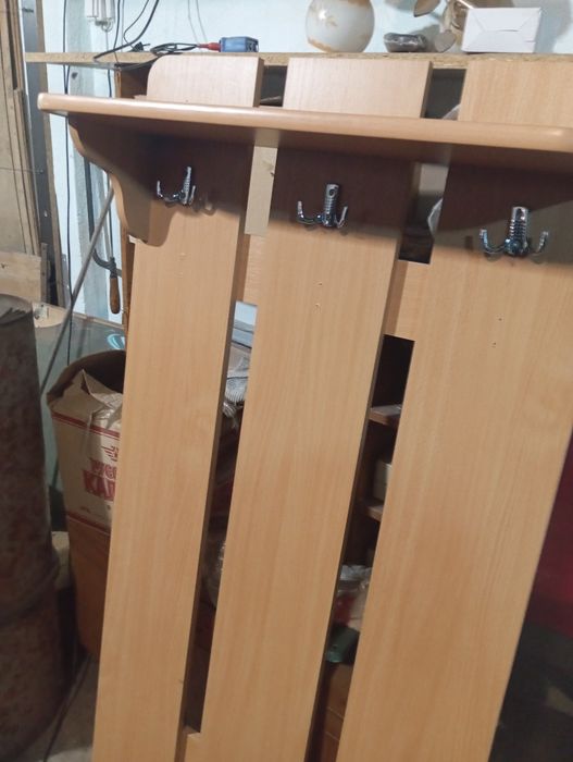 Продам прихожую б/ у. Состояние хорошее