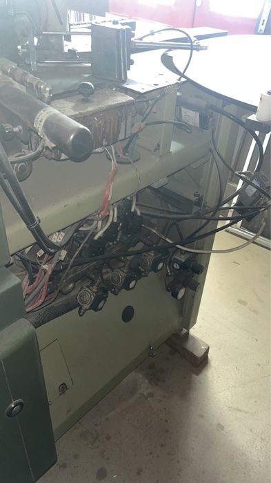 Masina de aplicat cant