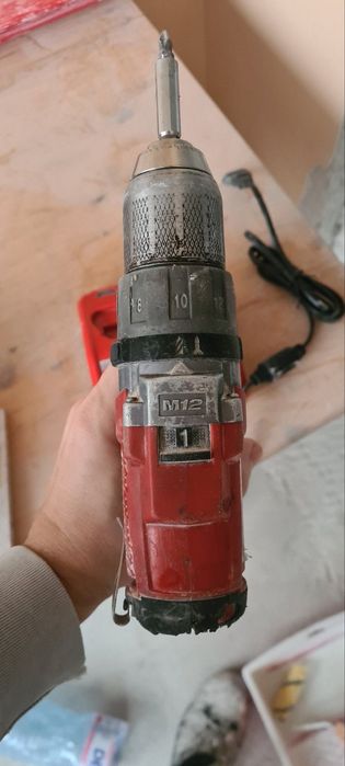 Винтоверт Мilwaukee м12