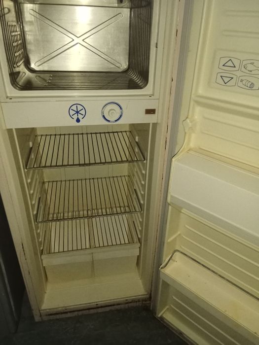 Сниженка холодильник рабочая продается.