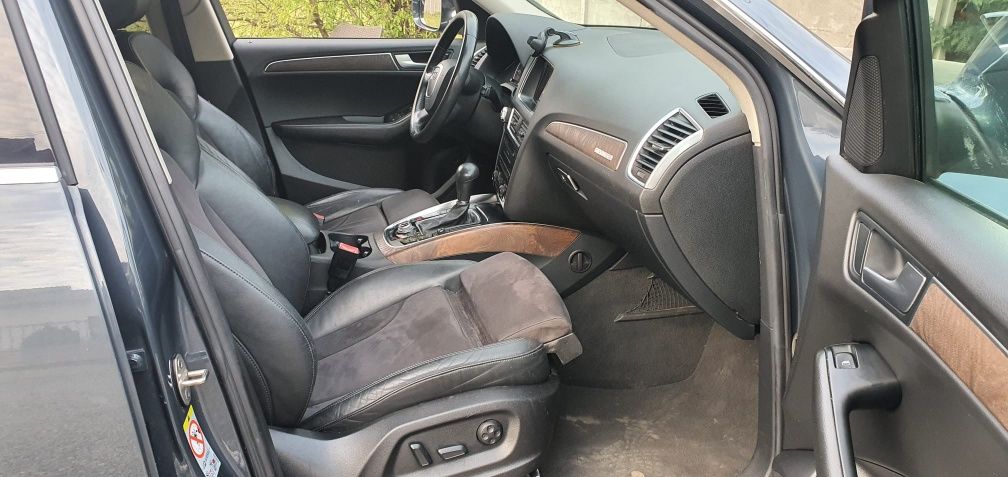 Audi Q5 S line an 2010 euro 5, 3L Tdi 245cp