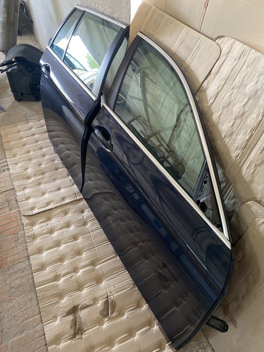 Usa / Usi, Portiera / Portiere dreapta BMW Seria 5 F10 F11