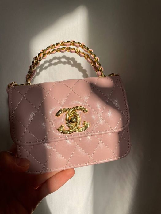 Chanel sumka ayollar uchun