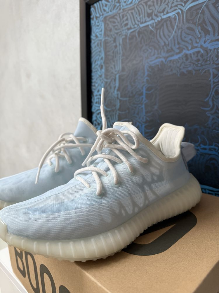 Yeezy Boost 350 V2 MONICE – Оригинални, номер 39 1/3