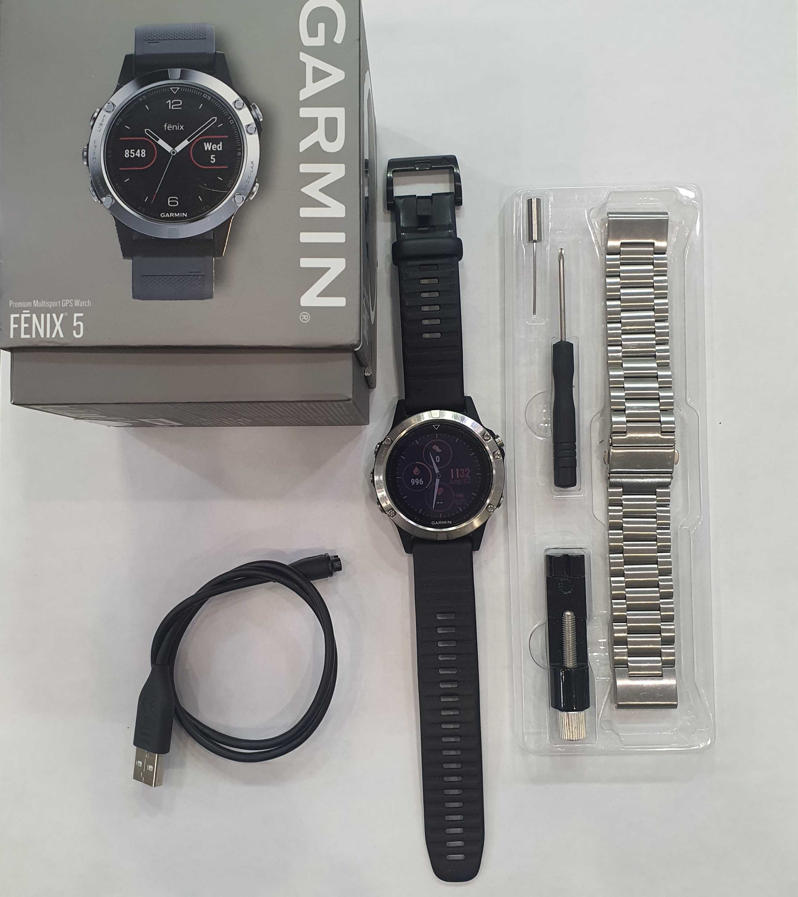 Cпортивные часы Garmin Fenix 5