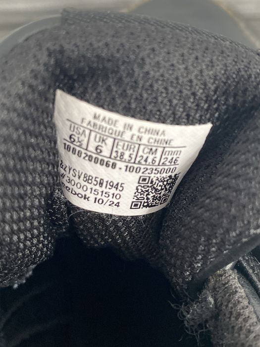 Adidasi Rebok marimea 38  Preț 50 lei