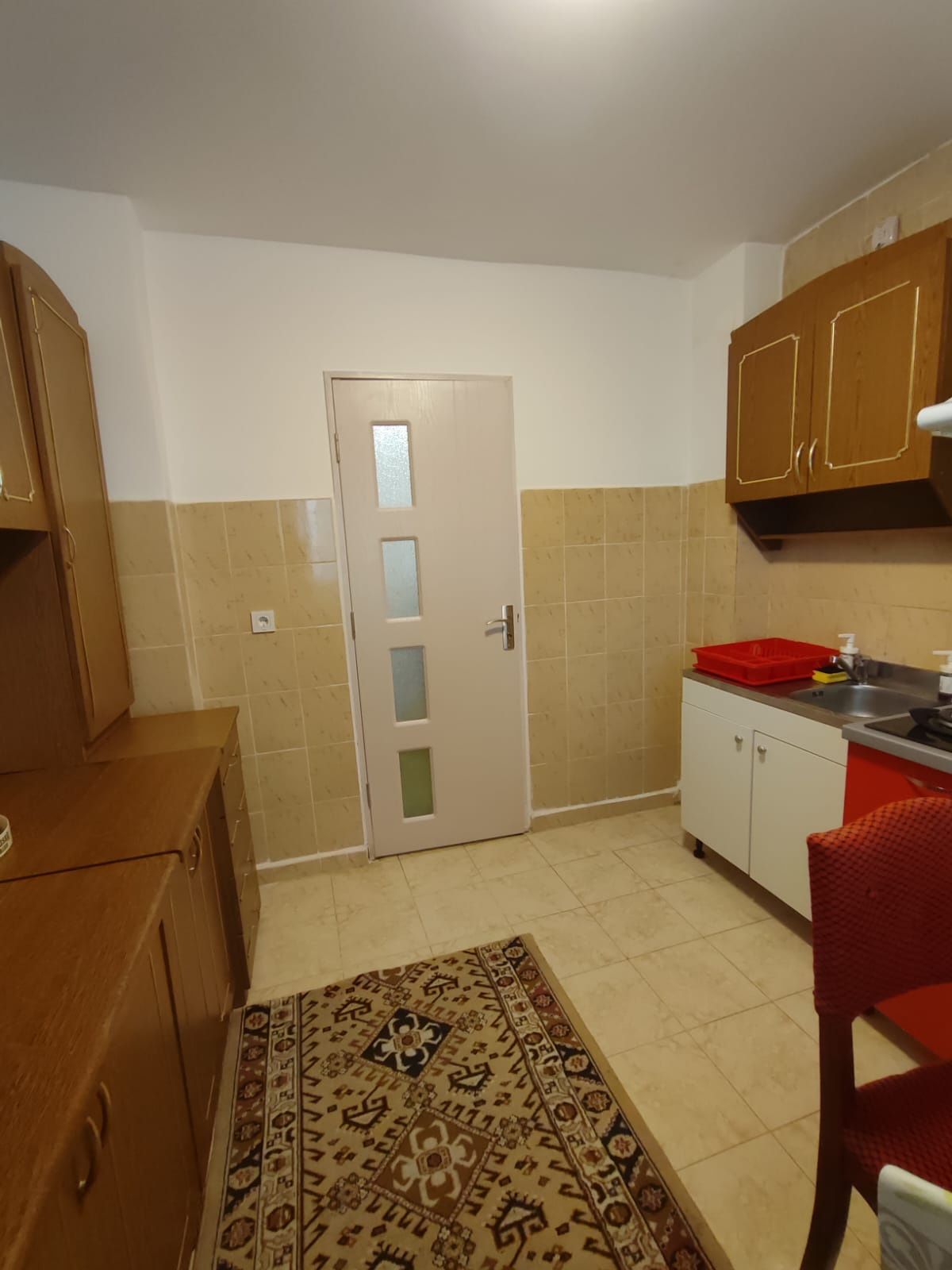 Închiriez apartament 2 camere