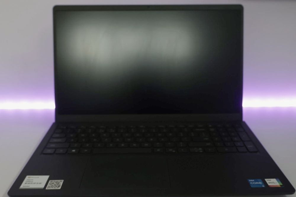 Dell vostro15 3510 laptop