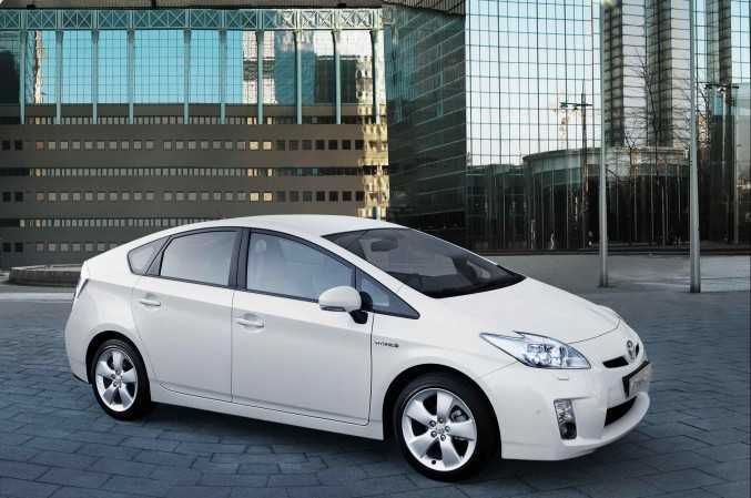 Masini automate  hibride in Bucuresti auto automata hybrid prius 2