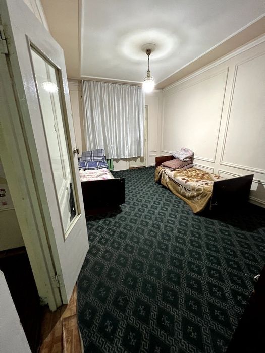 Gʻofur Gʻulom metro yonida 1xonaga 2 bola yoniga 1bola olinadi