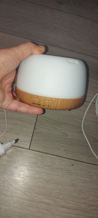 Donez aceste difuzoare folosite