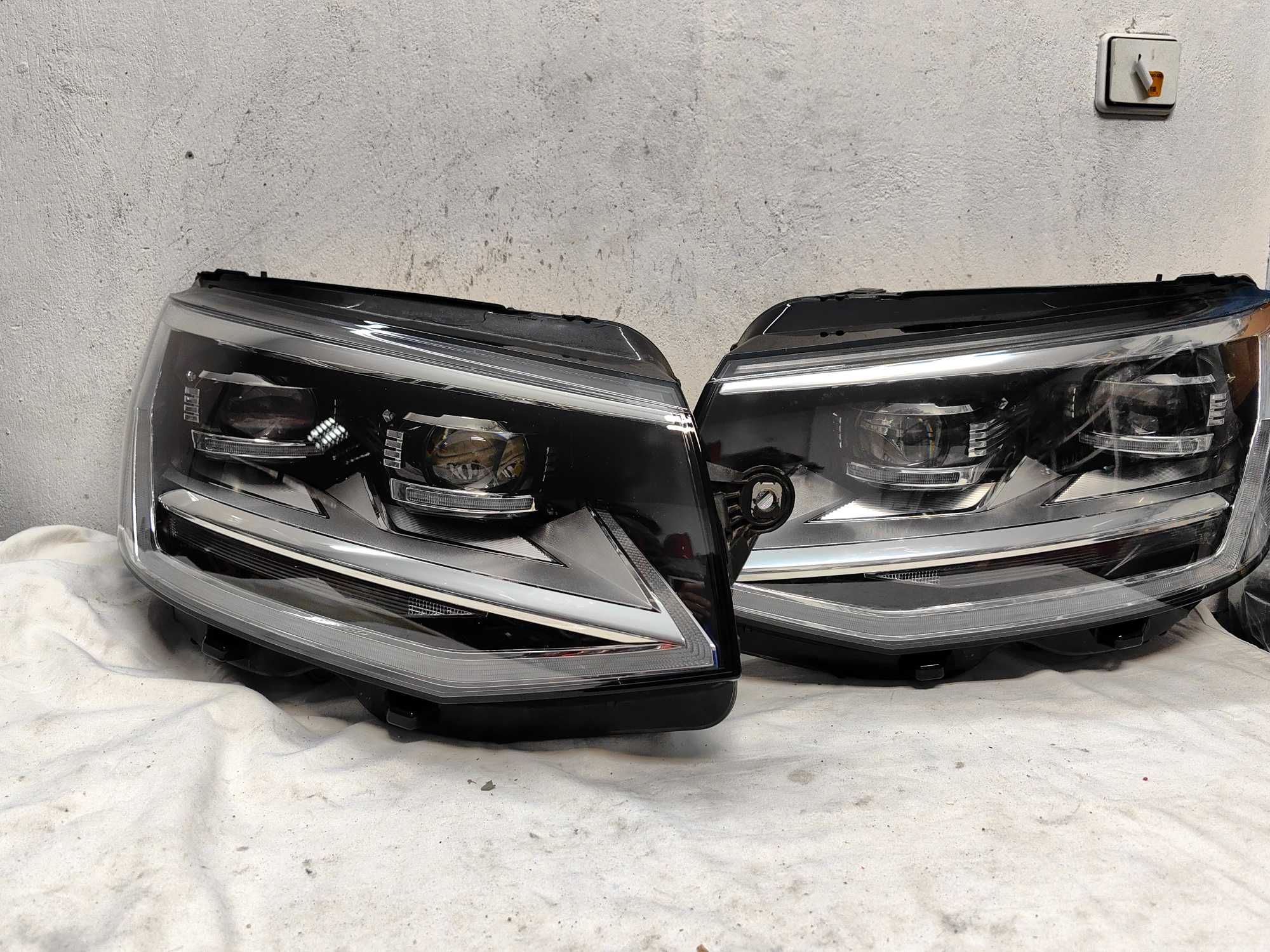 Оригинални  фарове  Vw T6 Multivan Full Led