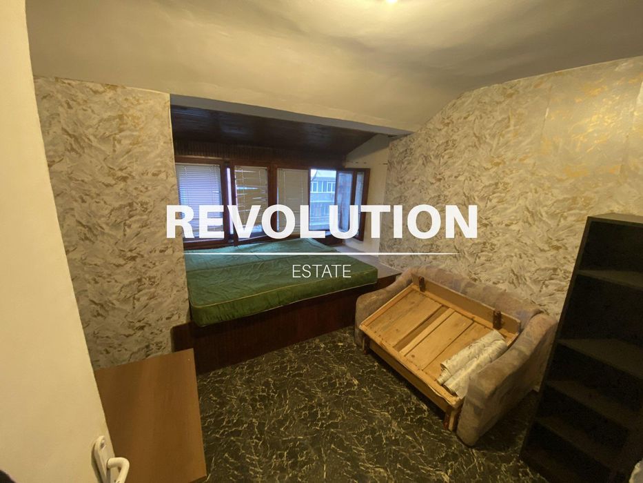 Продава се Двустаен апартамент в Варна, Зимно кино Тракия - 65 кв.м за 1293 €/кв.м - Снимка #1