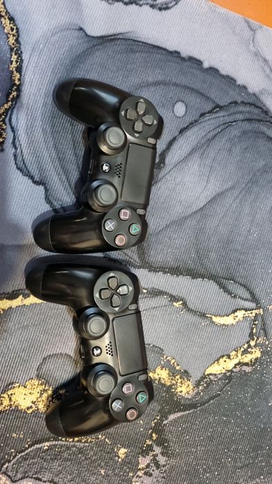 Джойстики на PS в хорошем состоянии