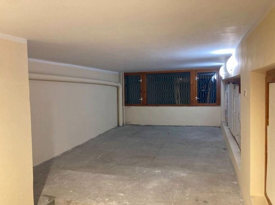 Ателие, под наем, ж.к Хаджи Димитър