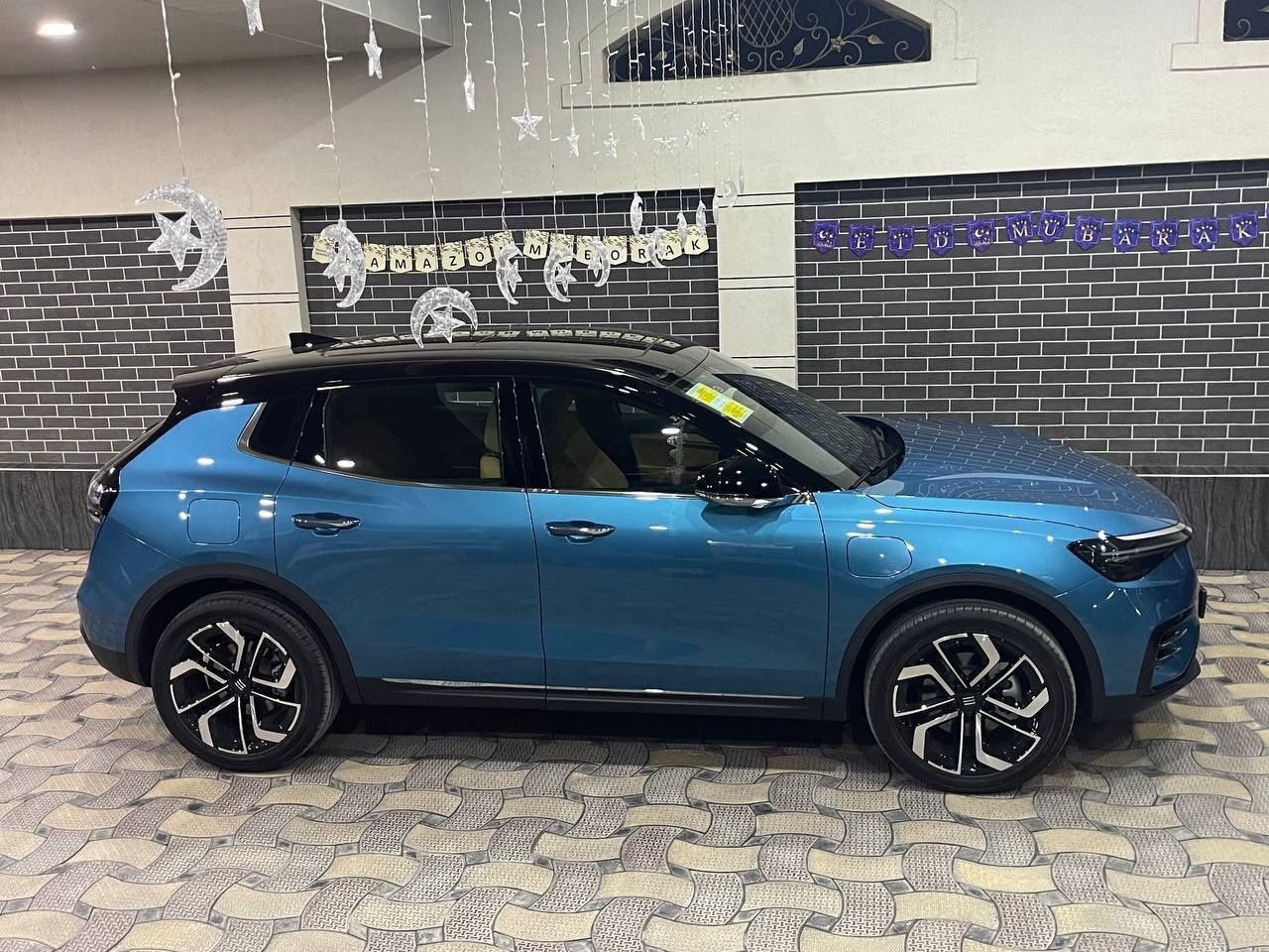 Enovate me7  530 km Full 2021 - 95 ming probeg