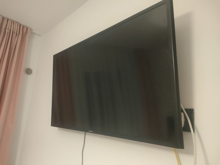 TV Samsung Led (se poate repara)