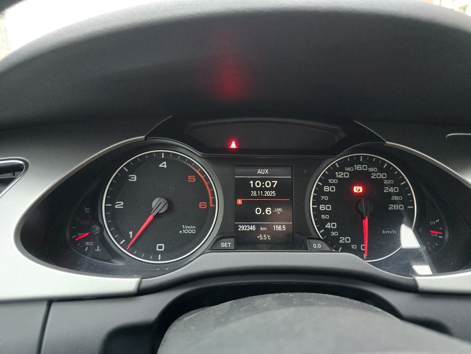 Audi A4 B8 S-Line 2010 2.0 TDI 143cp