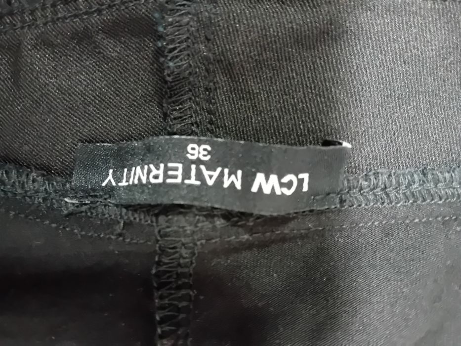 Vând pantaloni gravide waikiki