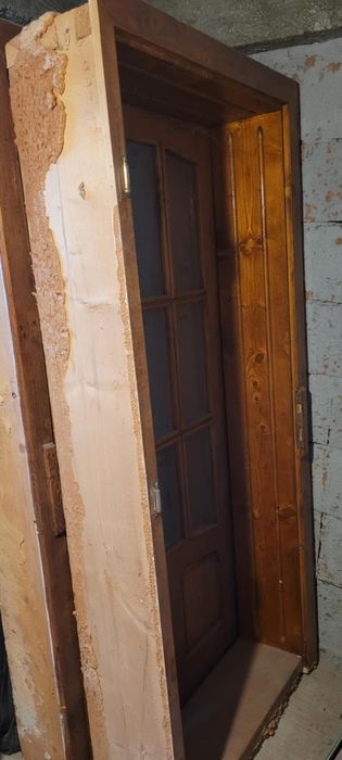 Uși lemn masiv 2 bucăți