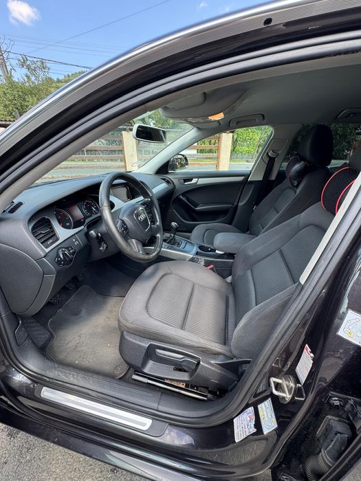 Vând Audi A4 
Anul 2008
Motor 2.0 diesel 
143CP
Cutie  de viteză  Manu