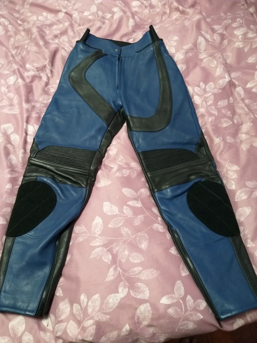 Pantaloni moto piele