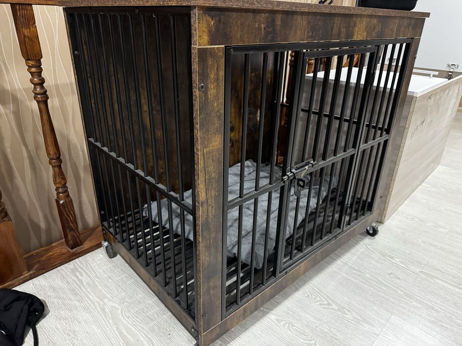 Продам клетку для собаки