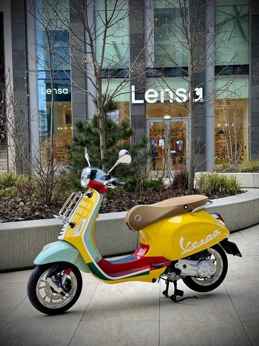 Scuter Vespa Primavera Sean Wotherspoon Limited Edition Piaggio