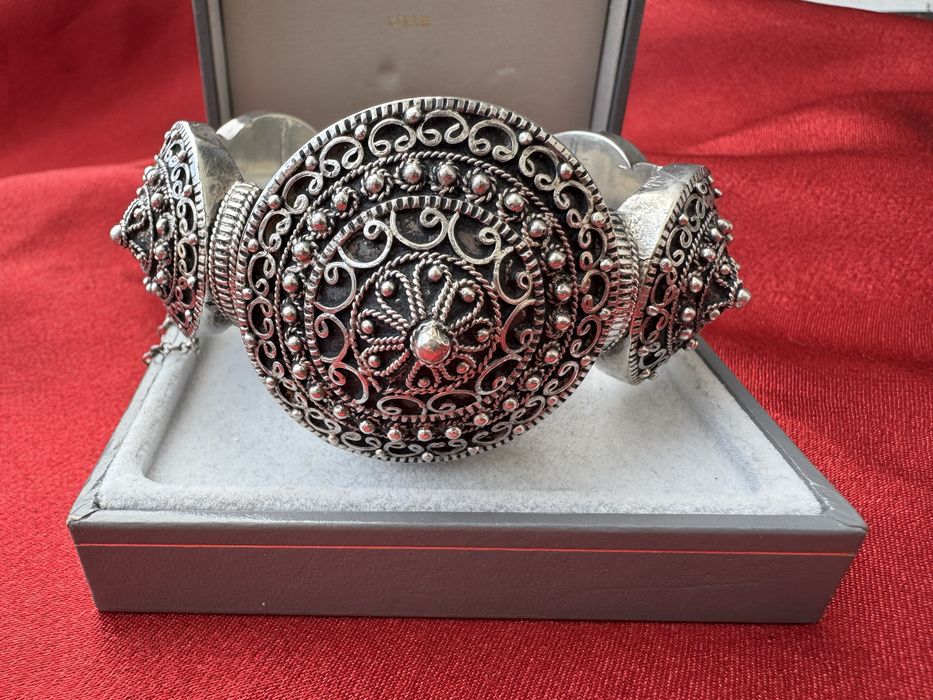 Bratara masiva din argint