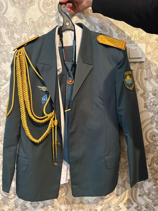 Парадная форма в хорошем качестве