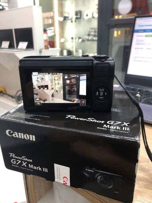 Canon G7X mark III (p25)