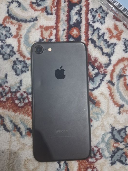 Продам айфон тдк