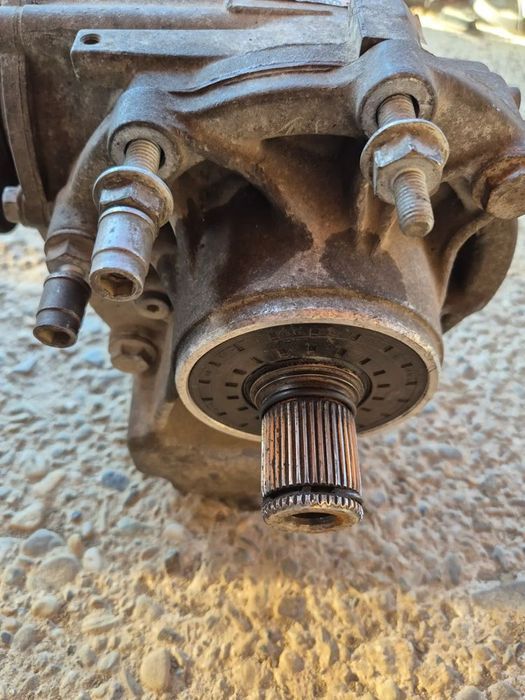 cutie transfer fata vw tiguan 2.0 tdi cod 0a6409053ab