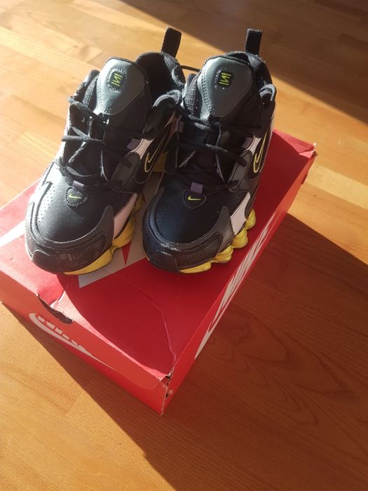 Nike TL Nova Black Lemon Venom