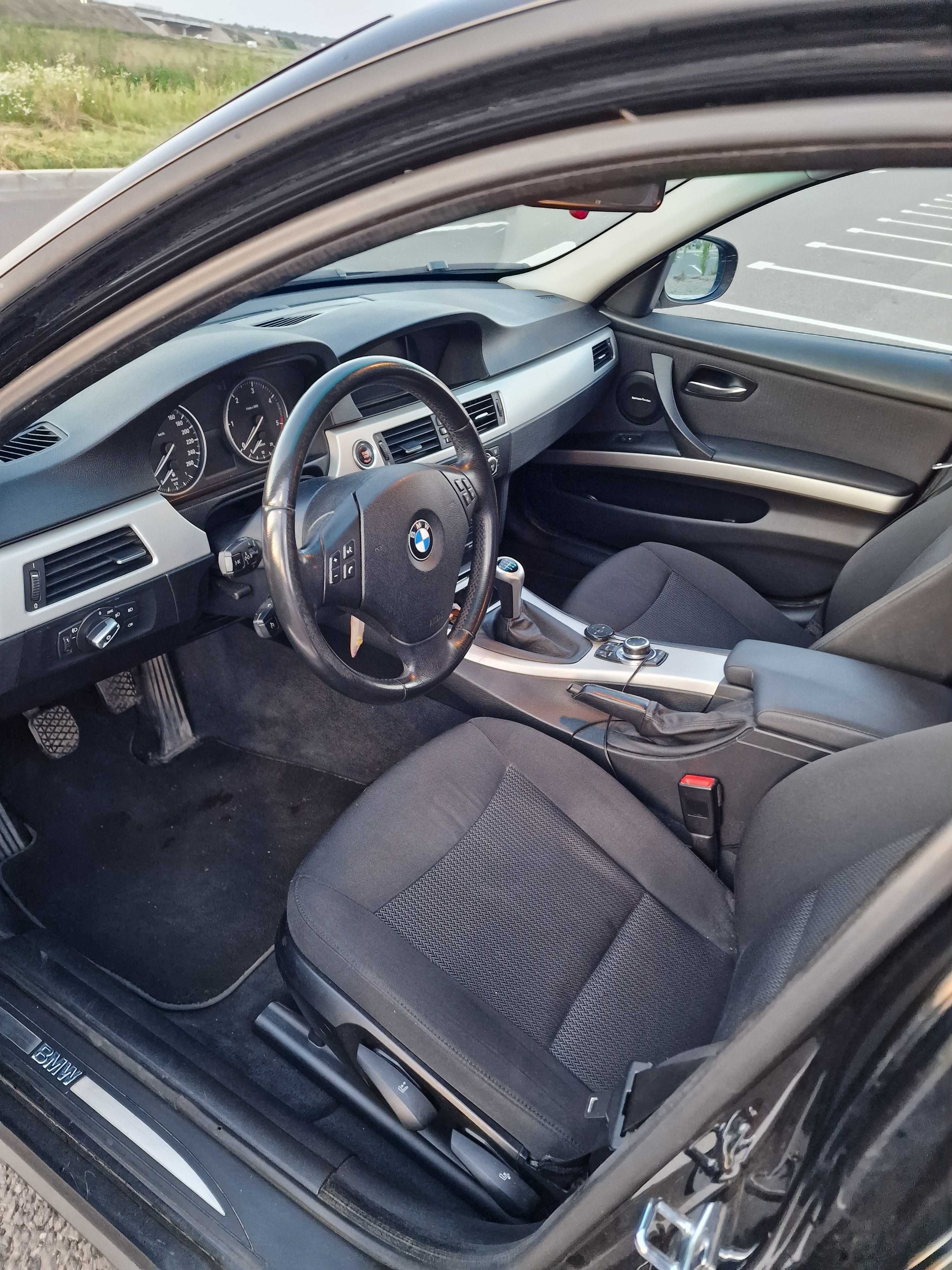 BMW E90 318D 2009 Facelift